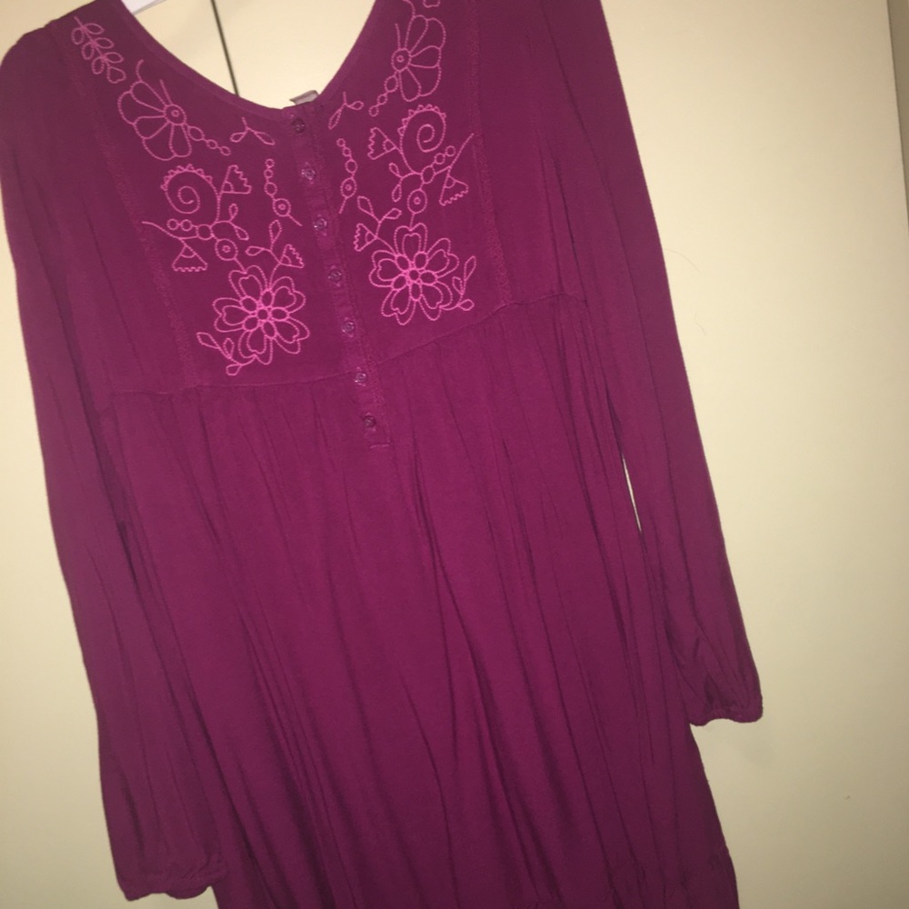 Pretty new with tags purple/pinkish dress
